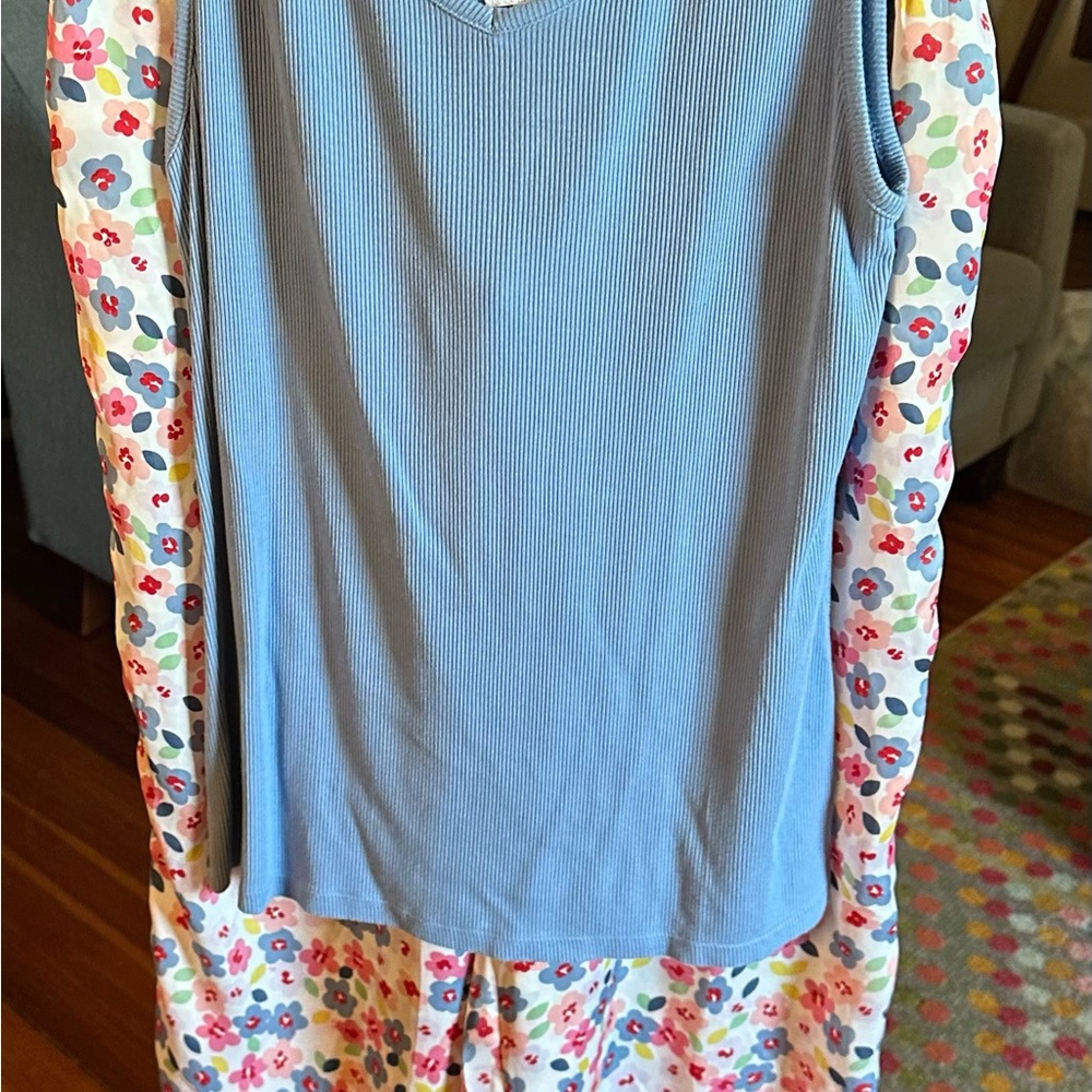 Light Blue Ribbed Tank with Floral Lounge Pants Set sz S - Picture 6 of 6